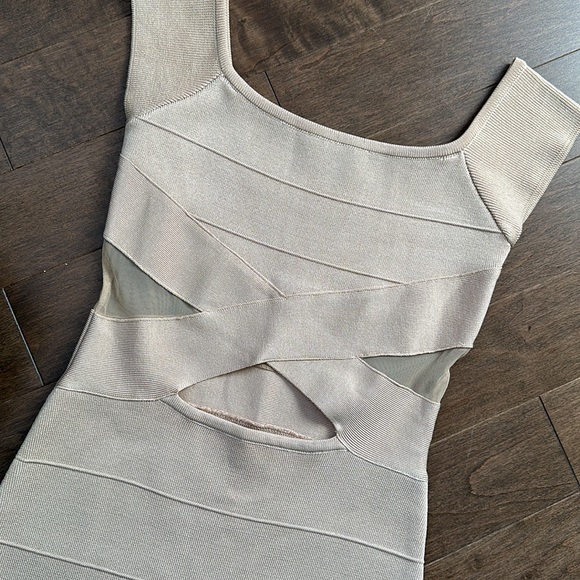 Bebe Bandage Bodycon dress - Picture 2 of 6